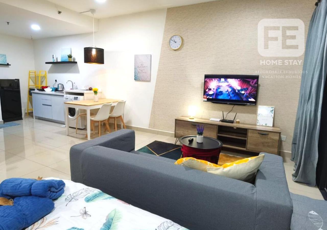 Netflix Wifi Trefoil Homestay Setia Alam Sacc Homestay Fe Shah Alam Exterior photo