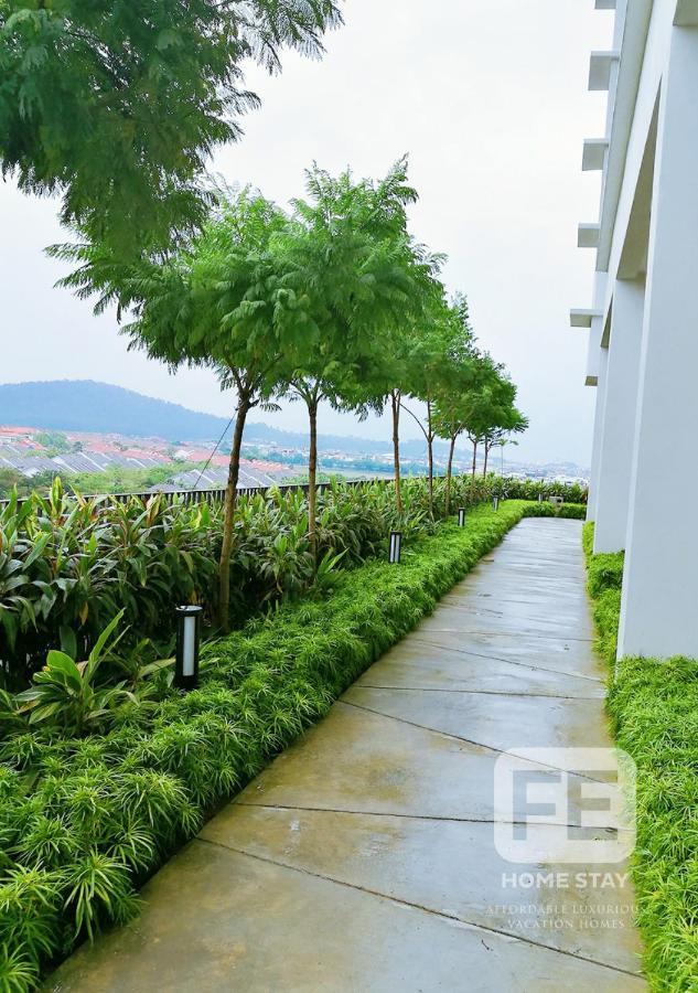 Netflix Wifi Trefoil Homestay Setia Alam Sacc Homestay Fe Shah Alam Exterior photo
